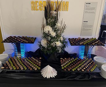 Catering na firemní večírky, svatby a další velké akce