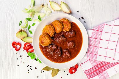 Příprava a rozvoz trvanlivých hotových jídel po celé ČR