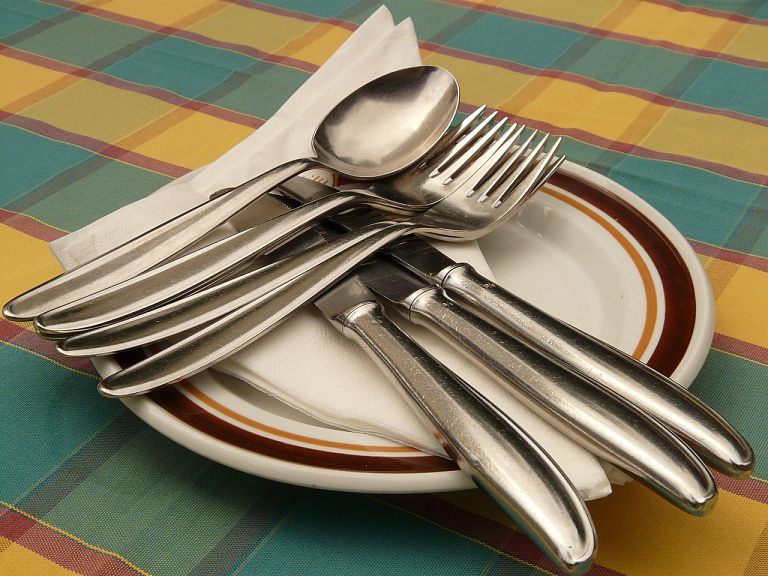 Gastronomické služby a závodní stravování